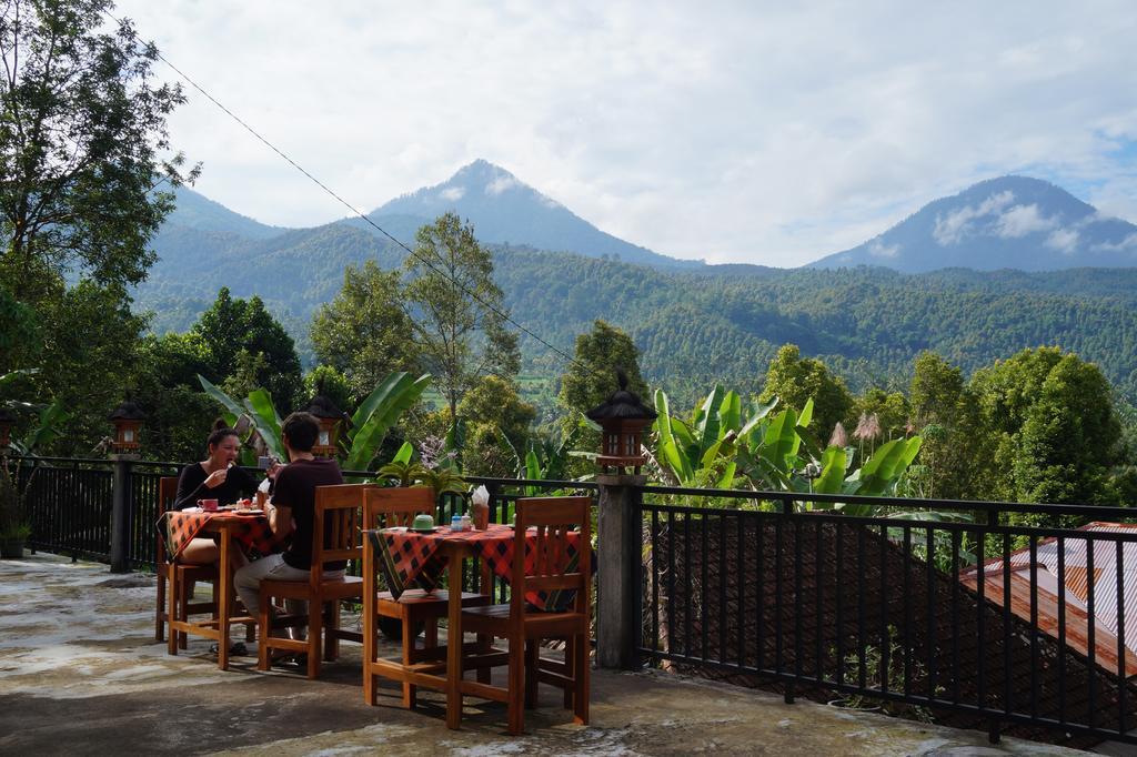 Edy Homestay Munduk エクステリア 写真